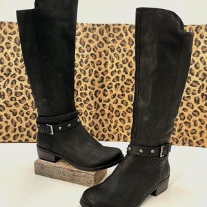 Knee High Wide Calf Black Heeled Boots. SZ 9